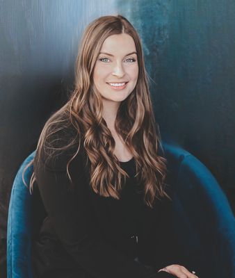 Portrait of Kristyn Rost, Associate.